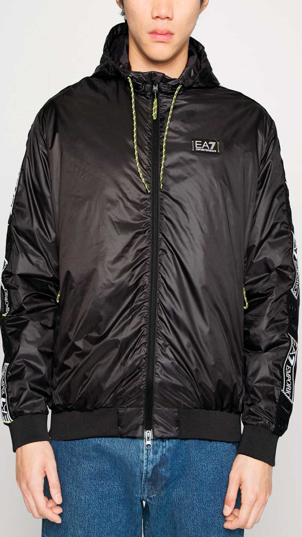 Chaqueta con capucha EA7 Emporio Armani