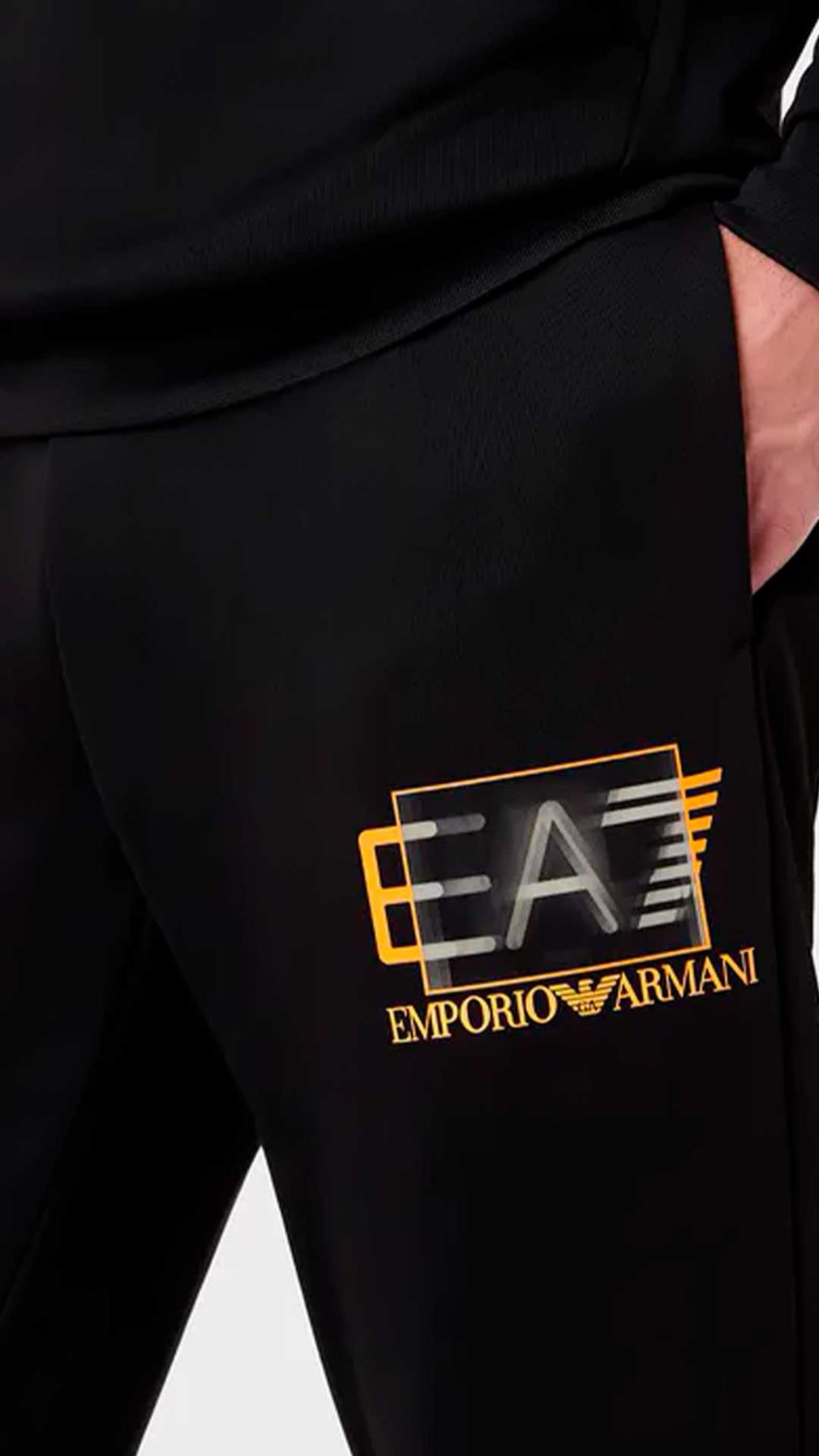Pantalón deportivo EA7 Emporio Armani