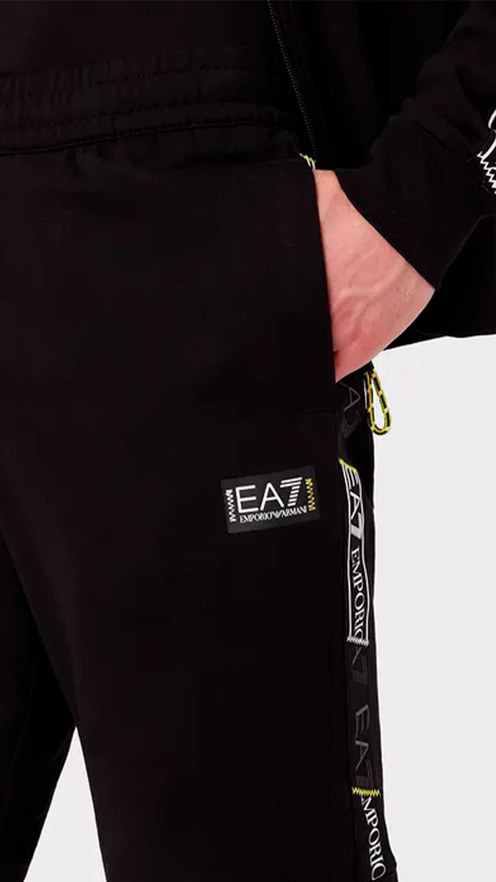 Pantalón deportivo EA7 Emporio Armani