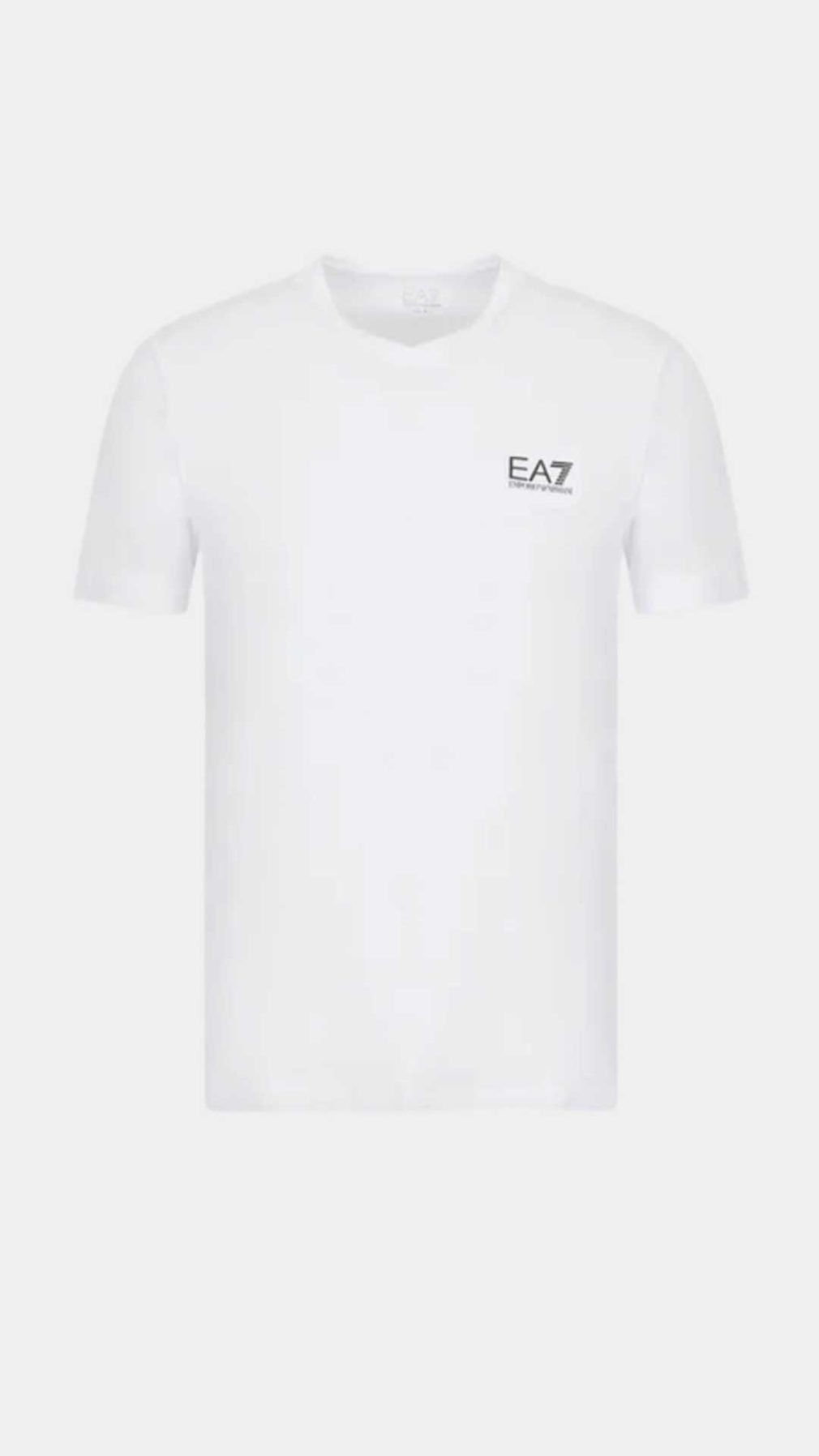 Camiseta EA7 Emporio Armani cuello pico
