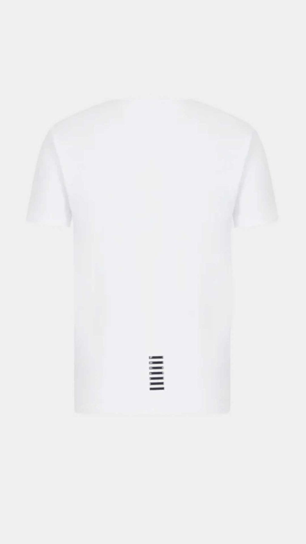 Camiseta EA7 Emporio Armani cuello pico
