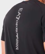 Conjunto Ea7 Emporio Armani en tejido técnico VENTUS7