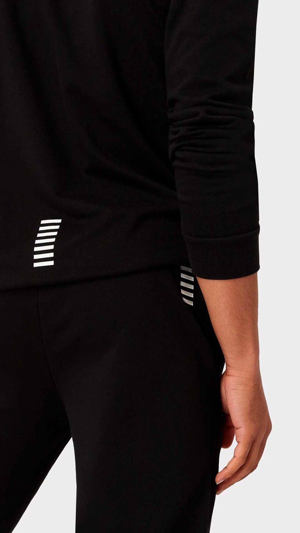 Chándal completo de EA7 Emporio Armani