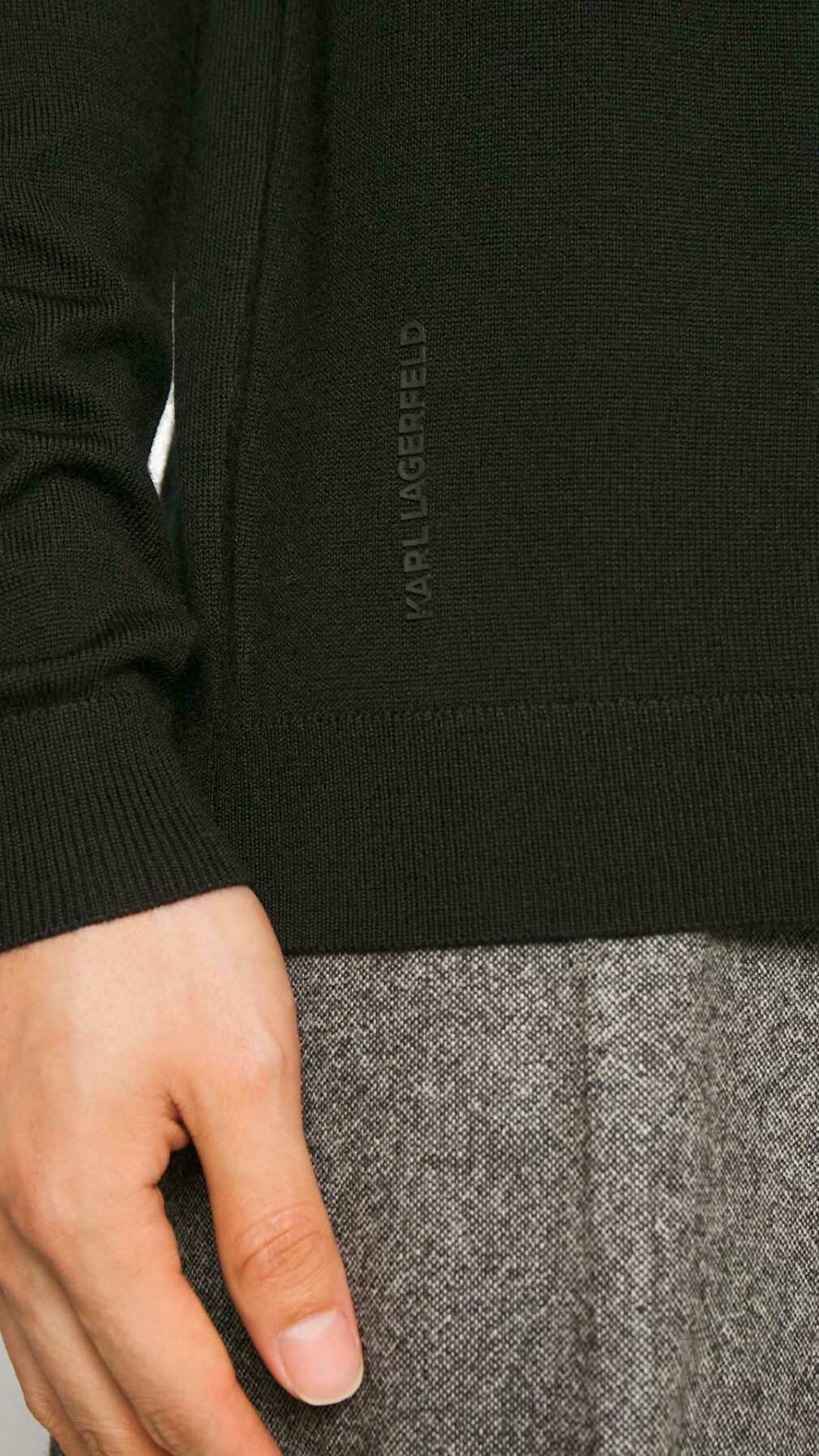 Jersey de lana de Karl Lagerfeld