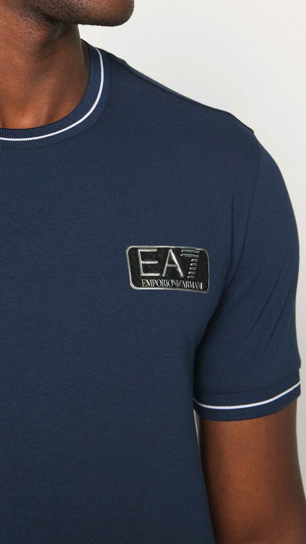 Camiseta con logotipo de EA7 Emporio Armani