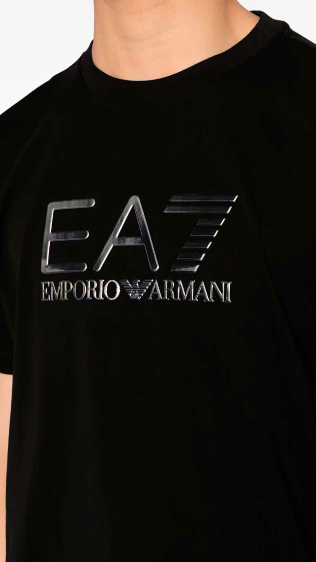 Camiseta con logo plata de EA7 Emporio Armani