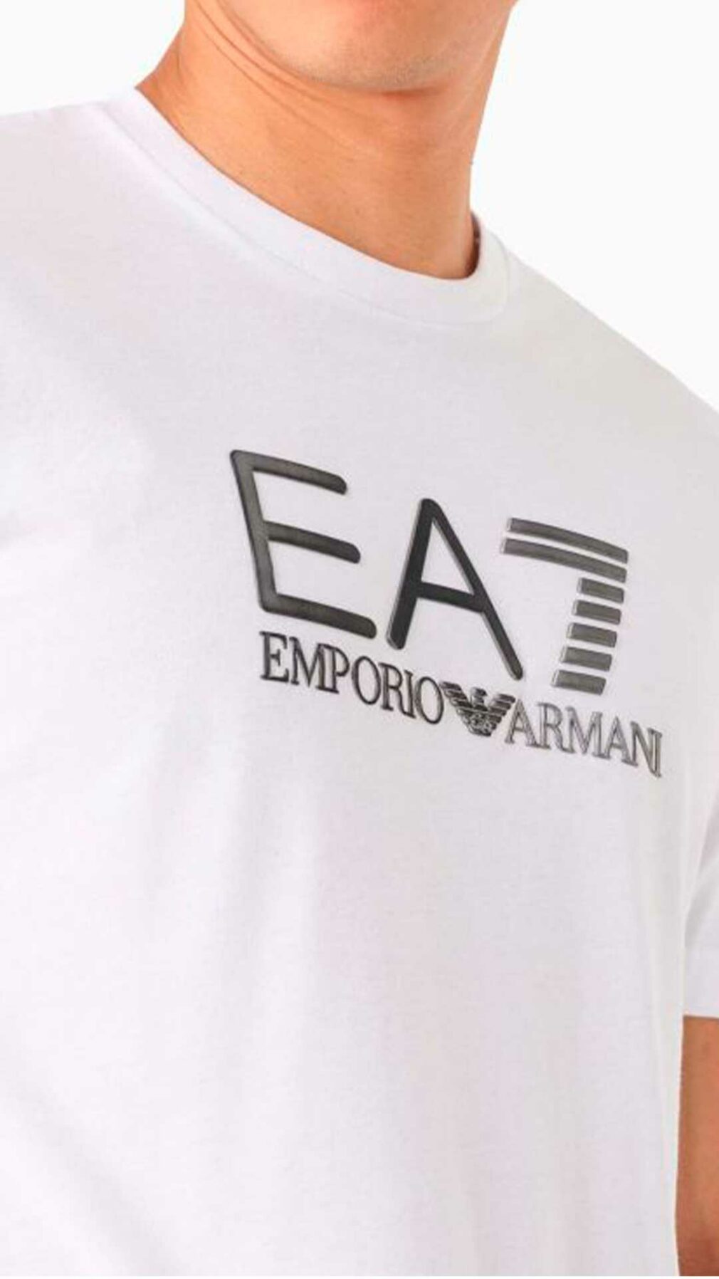 Camiseta con logo en plata de EA7 Emporio Armani