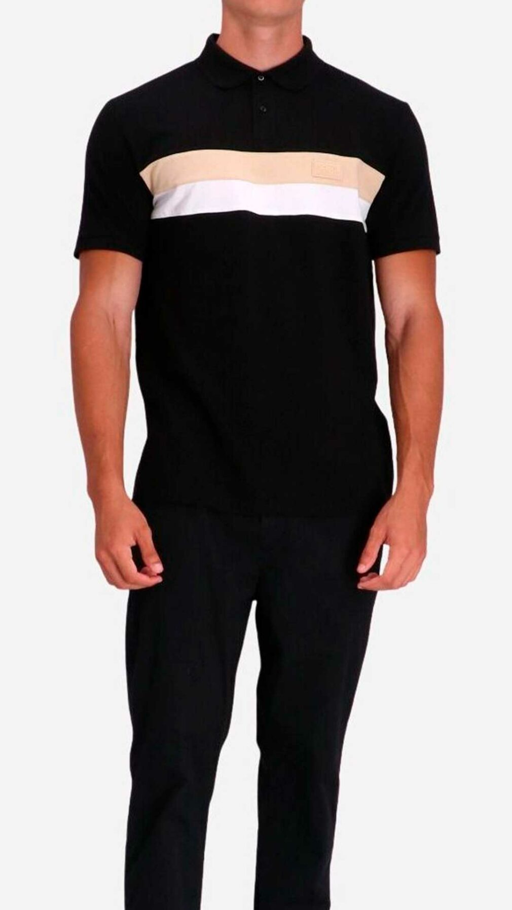 Polo con placa del logotipo de karl Lagerfeld