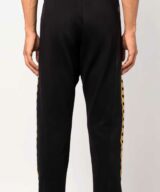 Pantalón de chándal con estampada de cadena de Versace Jeans Couture