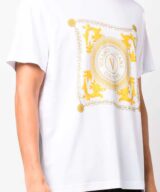 Camiseta con estampado Barroco de Versace Jeans Couture