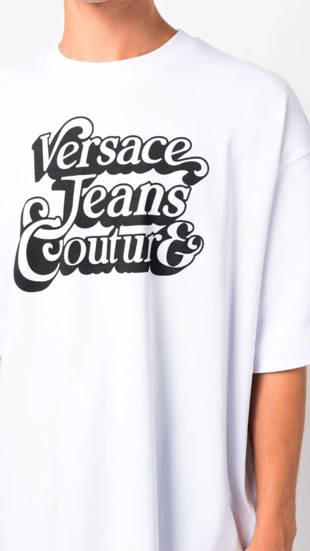 Camiseta muy holgada de Versace Jeans Couture
