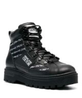 Botas con estampado gráfico de Versace Jeans Couture