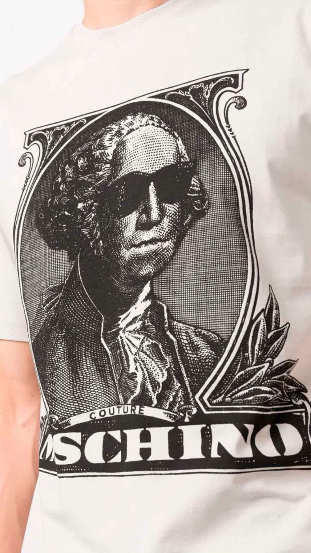 Camiseta con logo estampado de Moschino