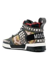 Deportiva alta de Moschino