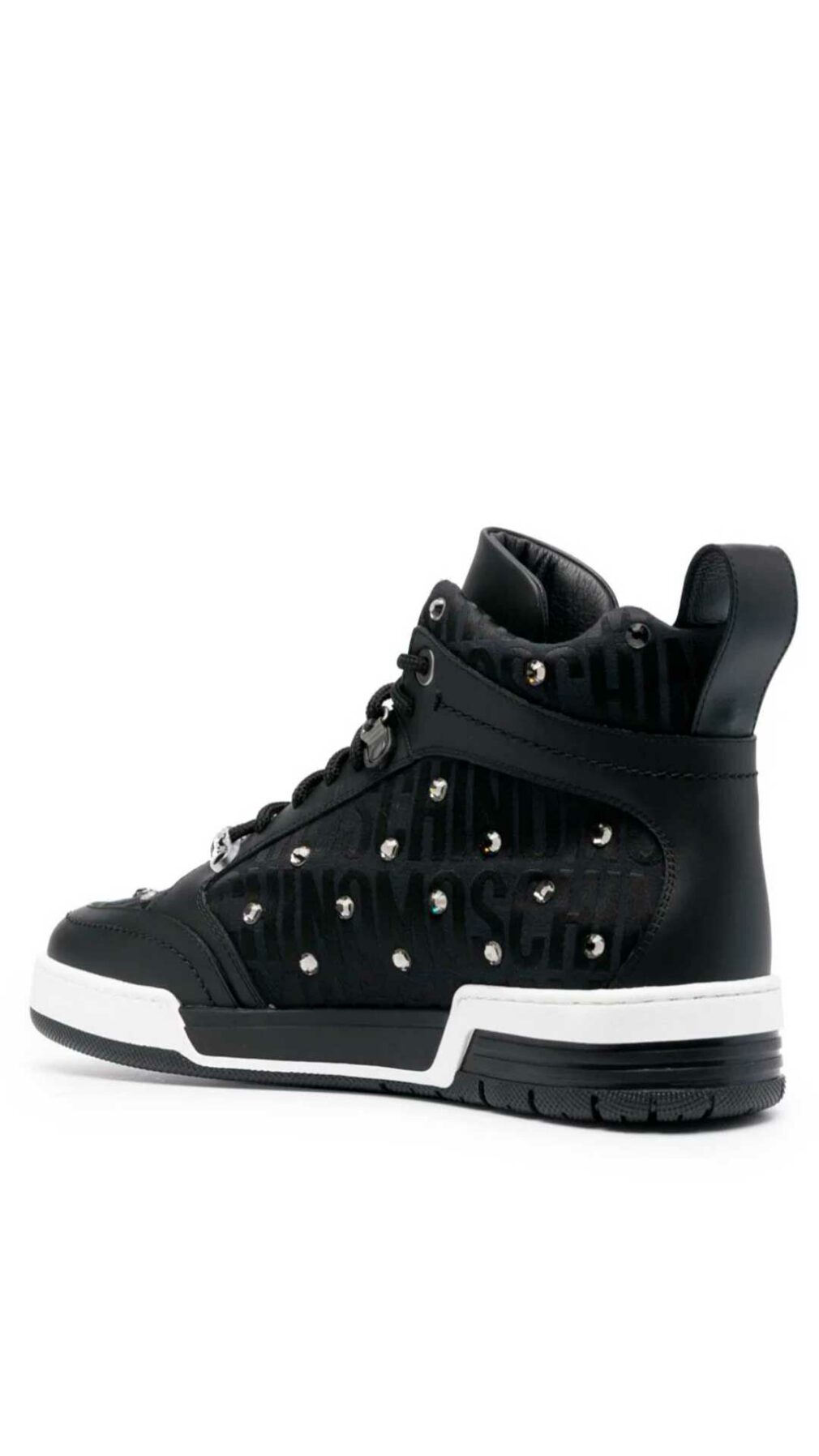 Deportiva con detalles de cristales de Moschino