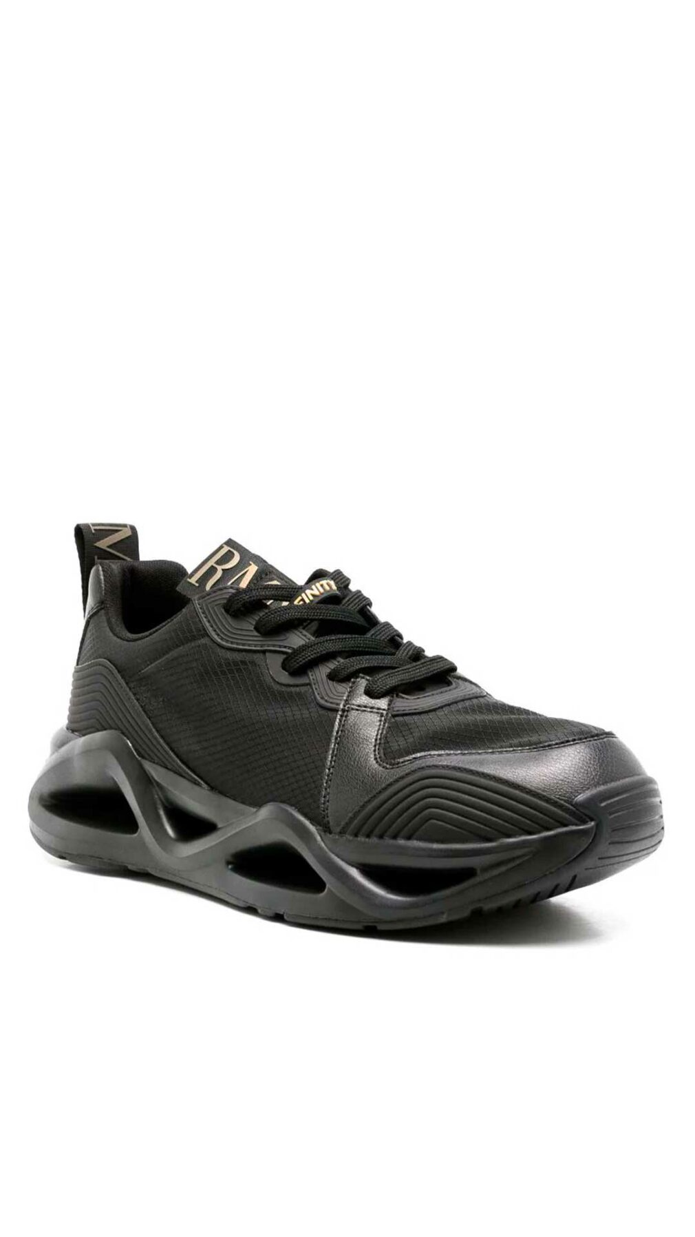 Deportiva bajas de EA7 Emporio Armani