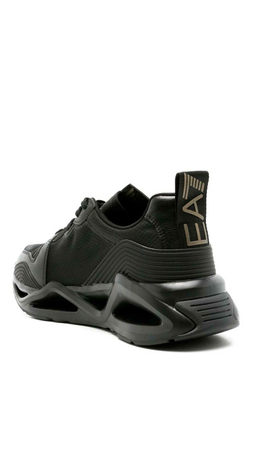 Deportiva bajas de EA7 Emporio Armani