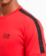 Camiseta EA7 Emporio Armani con logotipo