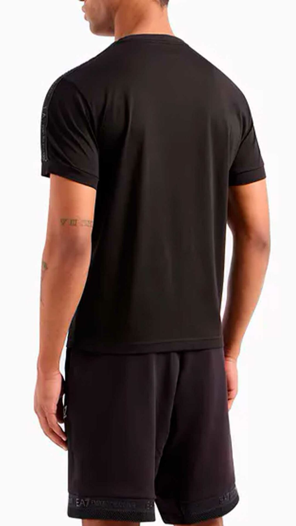 Camiseta EA7 Emporio Armani con logotipo