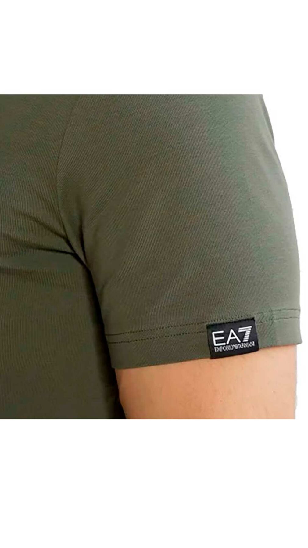 Camiseta EA7 Emporio Armani con logotipo