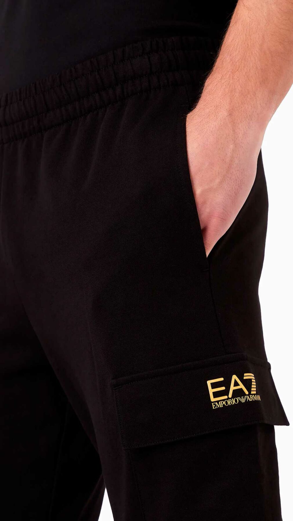 Pantalones cargo EA7 Emporio Armani con logotipo