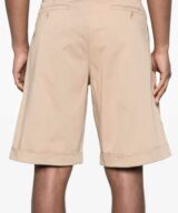 Bermudas Moschino con estampado de manchas de pintura