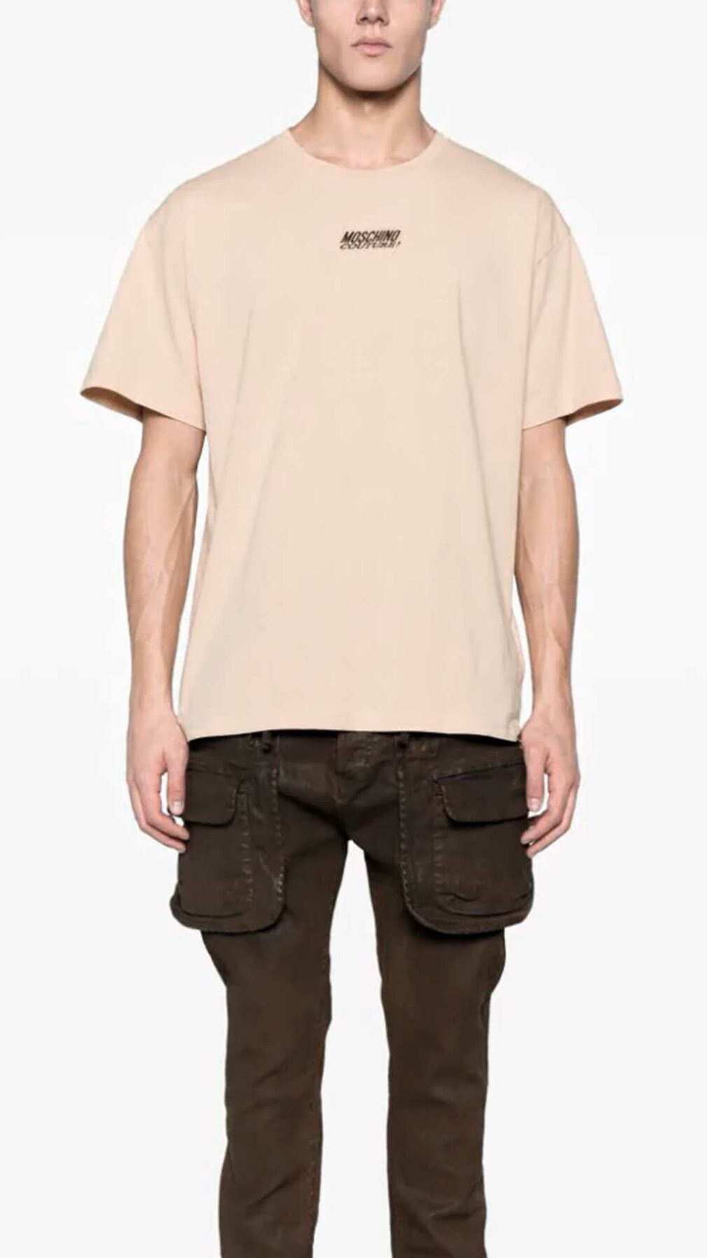 Camiseta Moschino con logotipo bordado