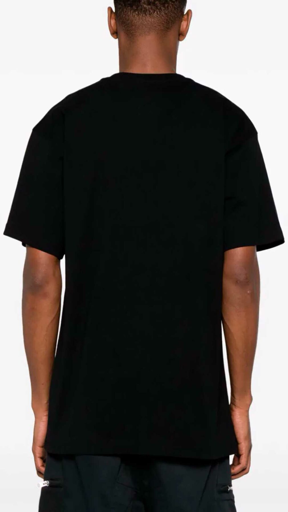 Camiseta Moschino con logotipo bordado
