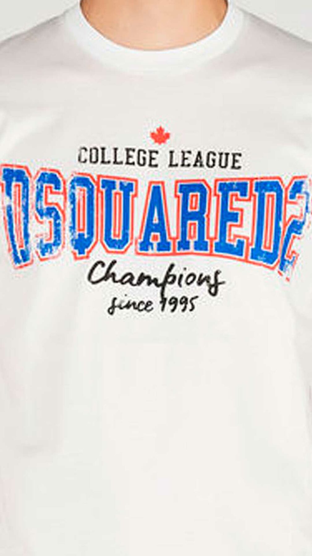 Camiseta Dsquared2 con logo estampado efecto desgastado