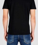Camiseta Dsquared2 con logo estampado efecto desgastado