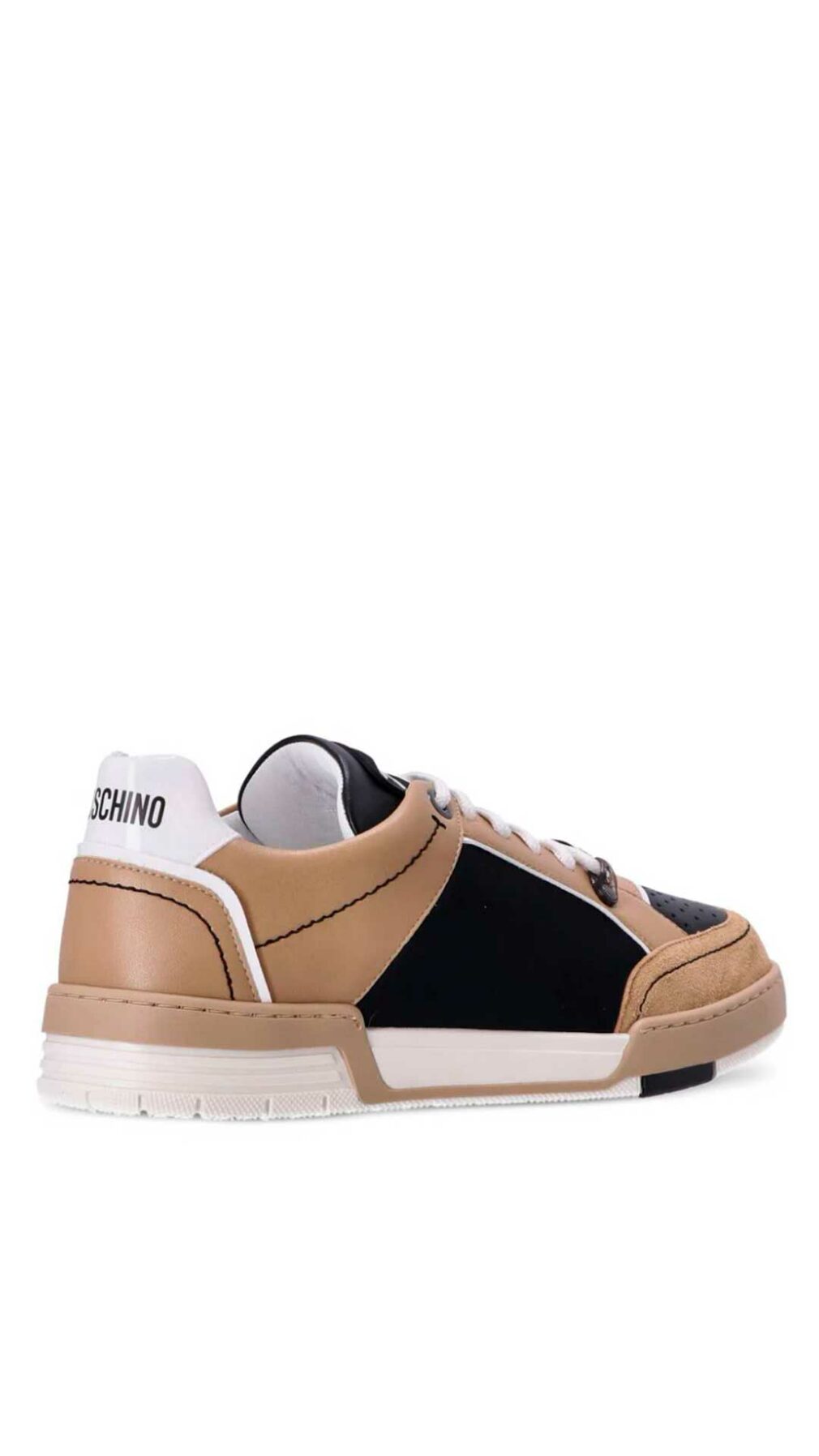 Deportiva baja de Moschino con aplique del logotipo