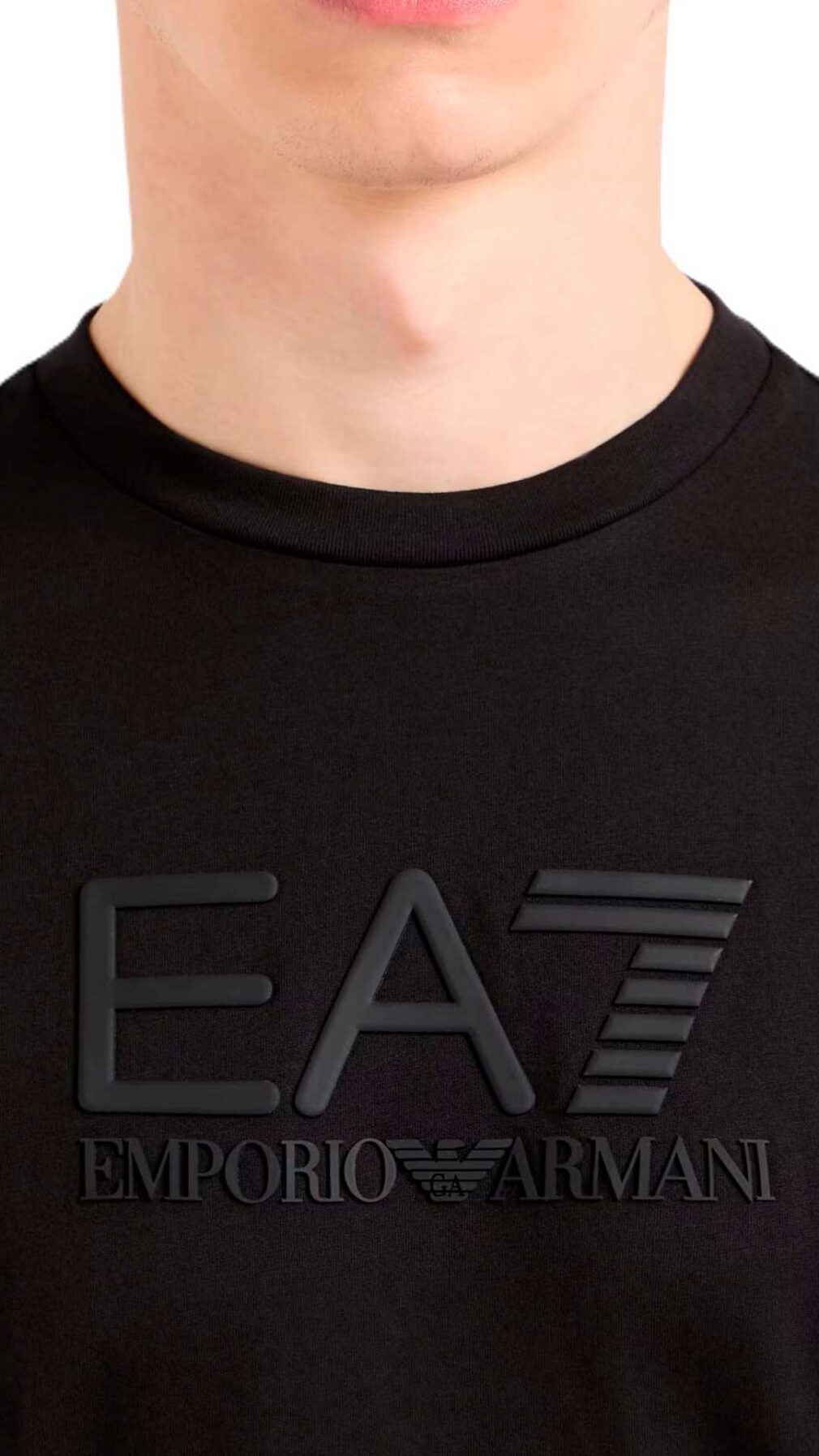 Camiseta EA7 Emporio Armani con logotipo
