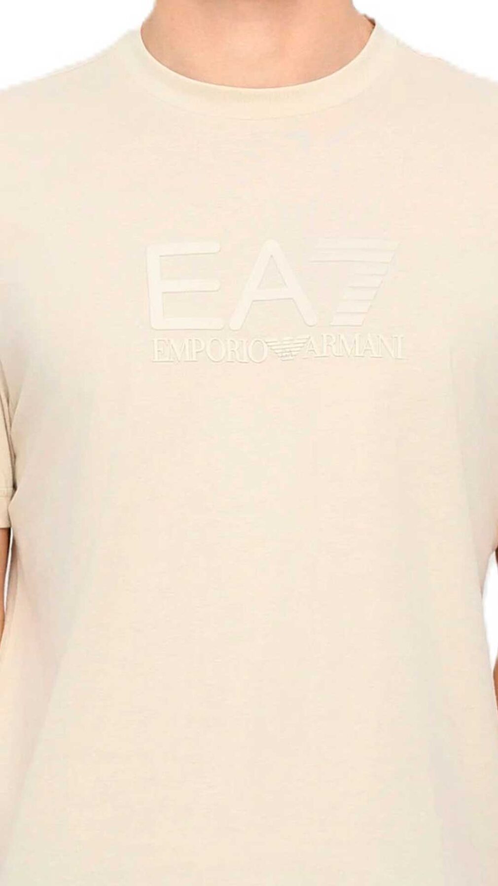 Camiseta EA7 Emporio Armani con logotipo