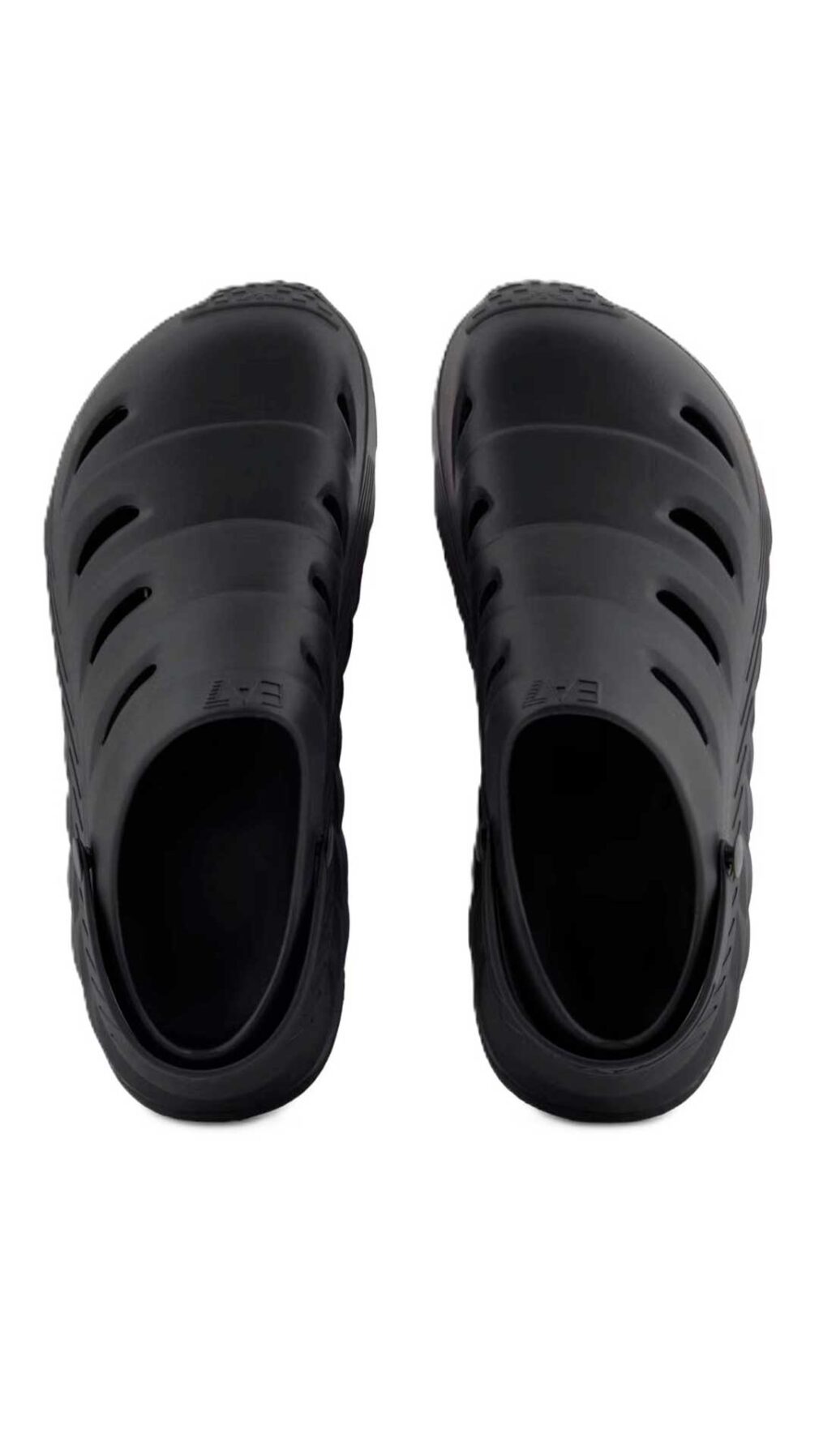 Zueco con motivo geométrico EA7 Emporio Armani