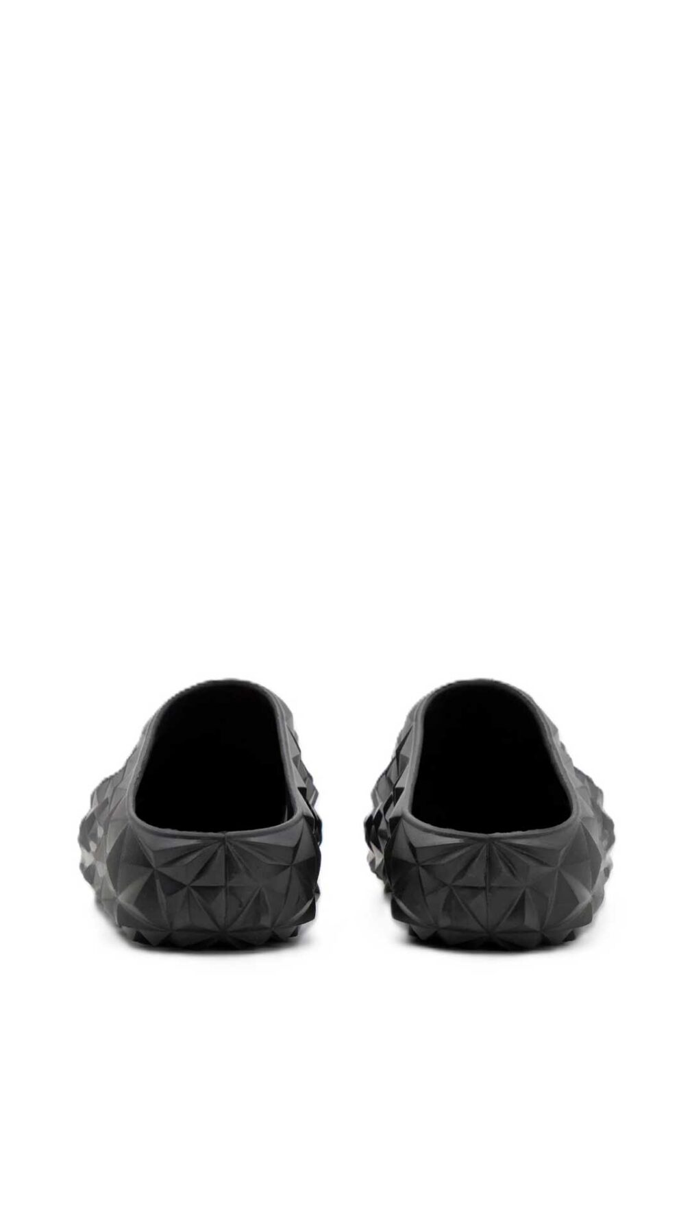 Zapatilla EA7 Emporio Armani con motivo geométrico 3D