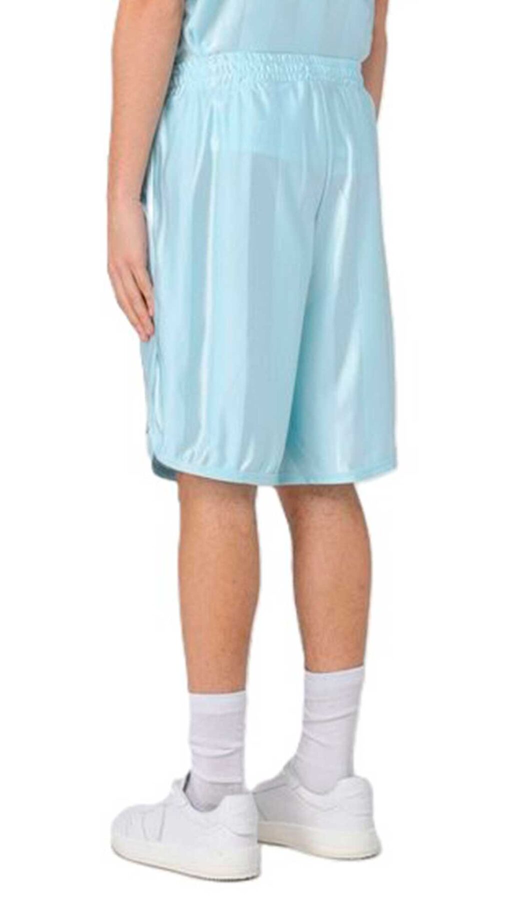 Pantalón corto deportivo con logotipo