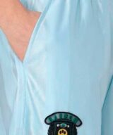 Pantalón corto deportivo con logotipo