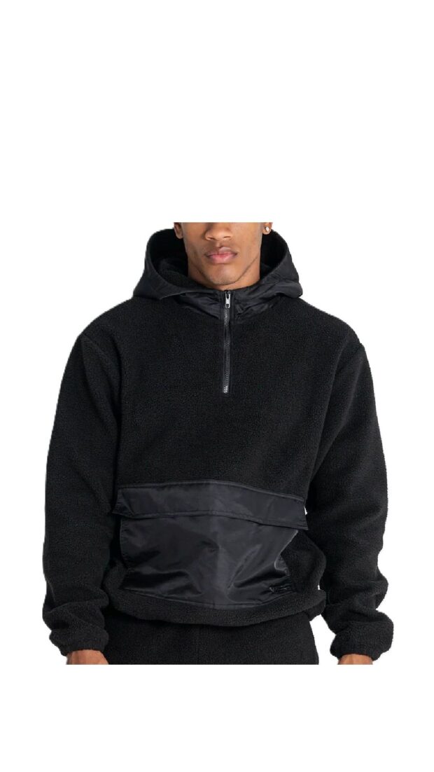 Sudadera con capucha sherpa cargo negra