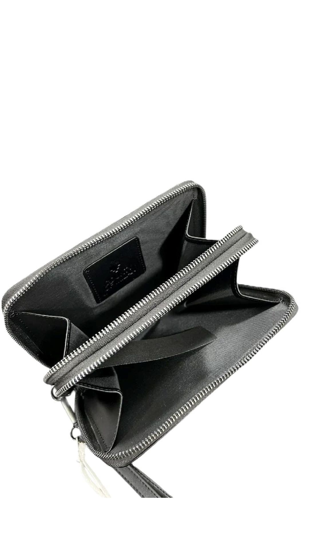 Pochette de piel ecológica con estampado de alas