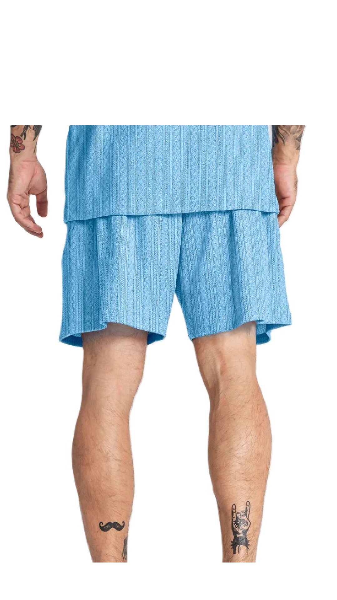 Pantalón corto holgado con grabado de cenefas en el tejido