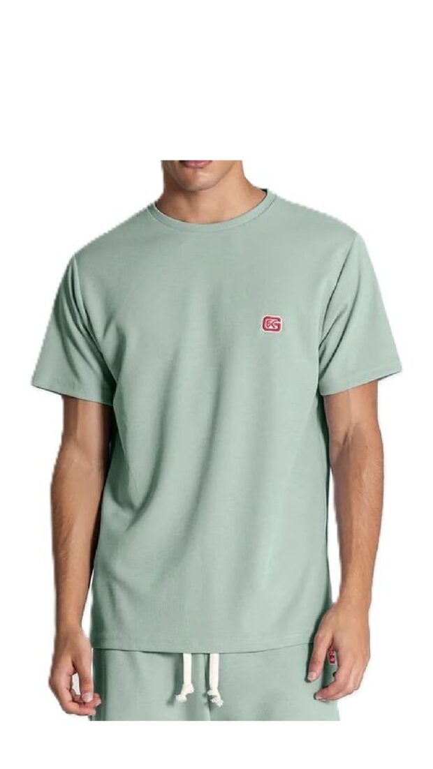 Camiseta holgada de piqué con logotipo bordado en contraste
