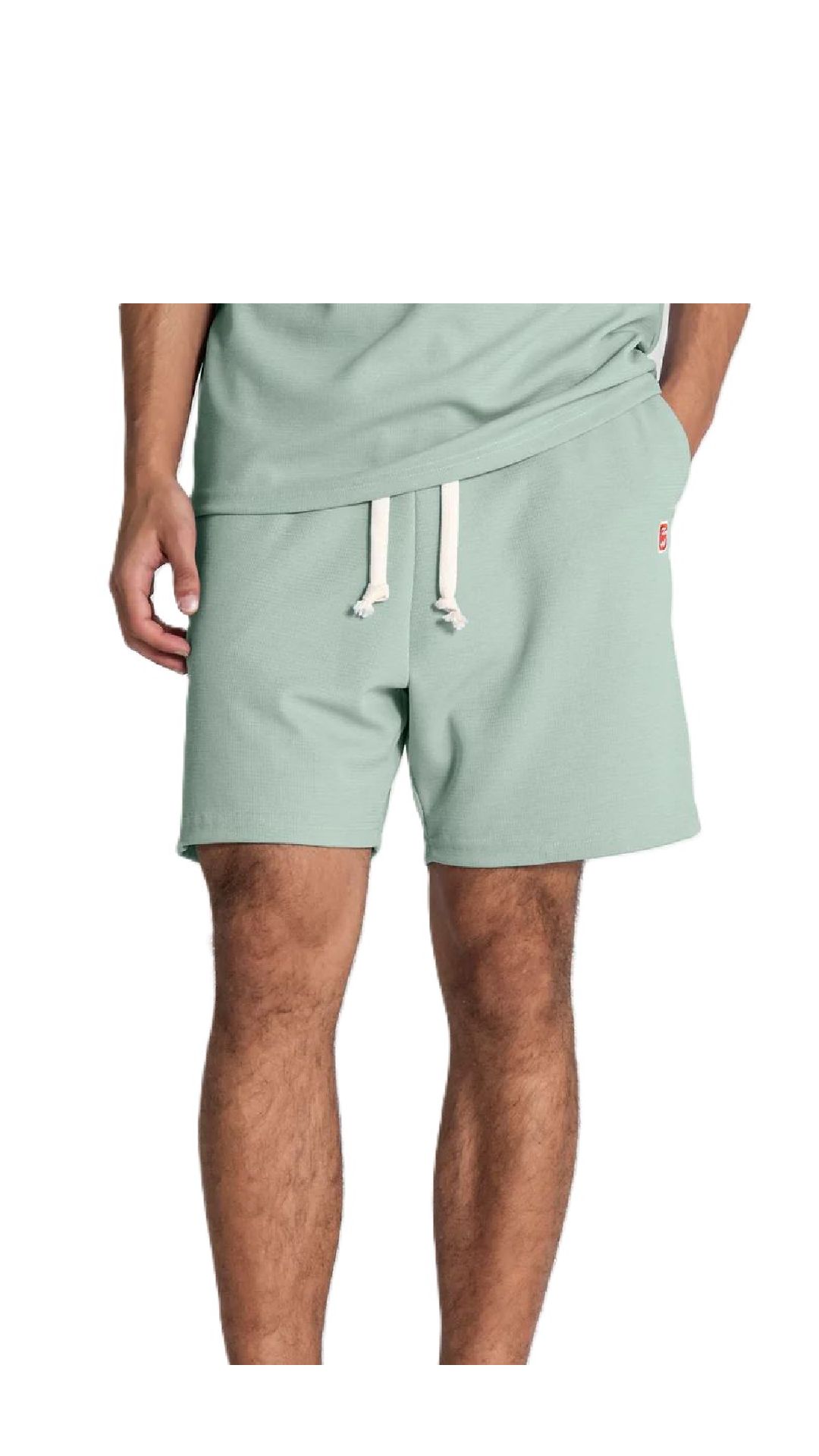 Pantalón corto de piqué con logo bordado en contraste