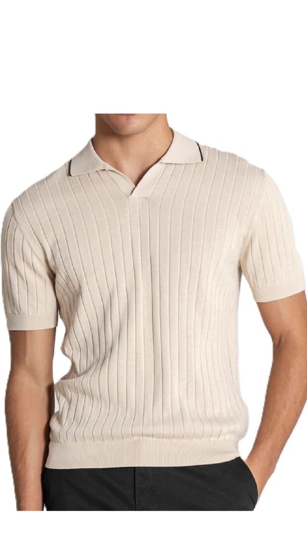 Polo ajustado de canalé grueso